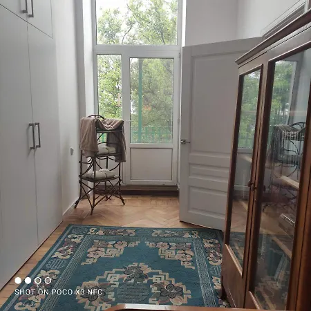 атмосферная в центре Appartement Odessa